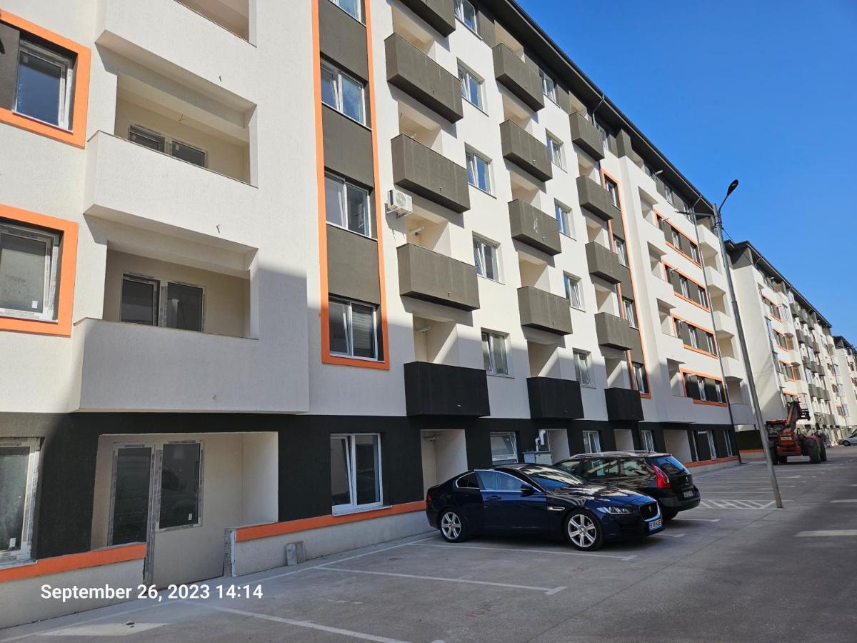 Garsoniera Militari Apartment