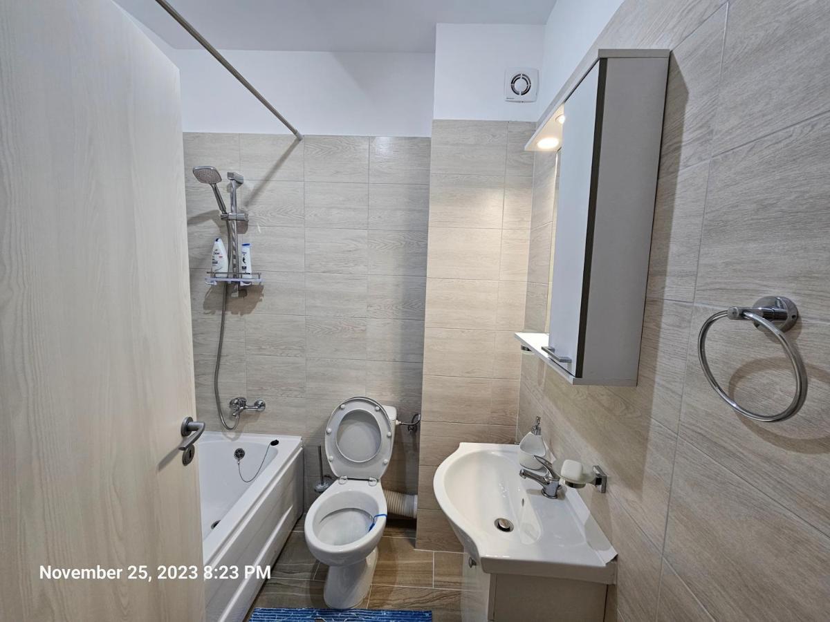 Garsoniera Militari Apartment