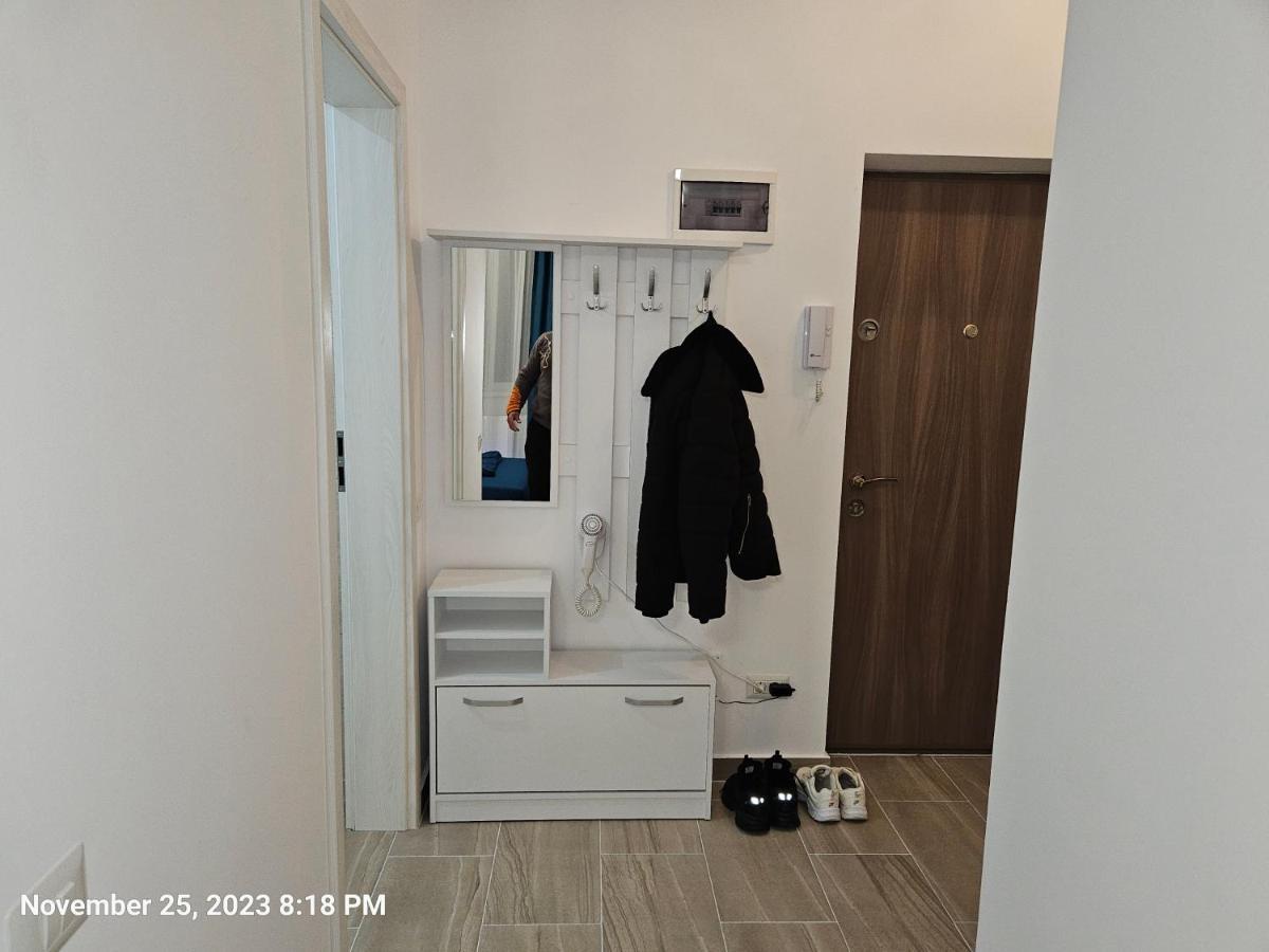 Apartment Garsoniera Militari *